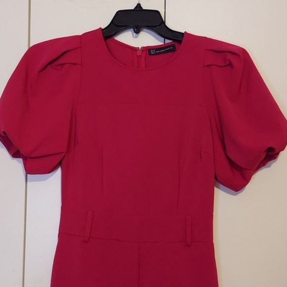 New York & Company Fuchsia Puff Sleeved Jumpsuit Size Small - Picture 3 of 12